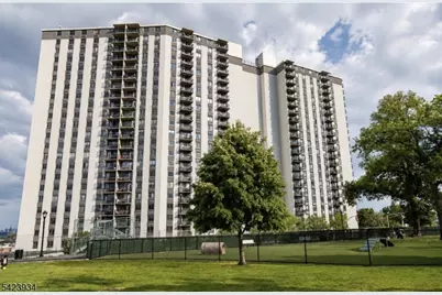 100 Manhattan Ave #1612, Union City, NJ 07087 - Photo 25