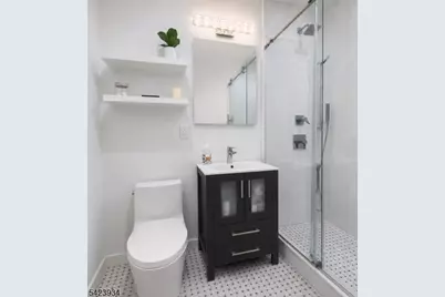 100 Manhattan Ave #1612, Union City, NJ 07087 - Photo 11
