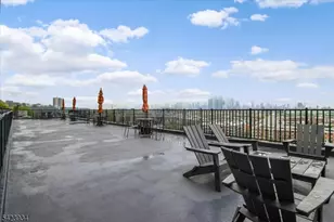 100 Manhattan Ave, Union City, NJ 07087 - Photo 23