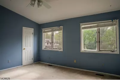 5 Elm Ter, Raritan Township, NJ 08822 - Photo 17