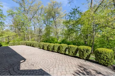 8 Waldron Dr, Bridgewater, NJ 08836 - Photo 37