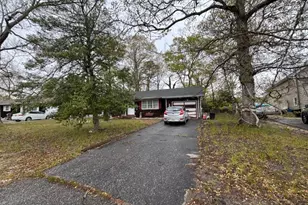 326 Normandie Dr, Lacey Township, NJ 08731 - Photo 1
