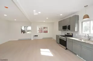 255 Rea Ave, Hawthorne, NJ 07506 - Photo 3