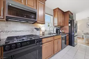 47 Pudding Stone Way, Lopatcong Township, NJ 08865 - Photo 13