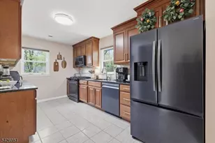 47 Pudding Stone Way, Lopatcong Township, NJ 08865 - Photo 11