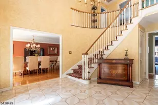 55 Janelle Ct, Bedminster Township, NJ 07921 - Photo 5