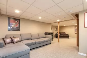 55 Janelle Ct, Bedminster Township, NJ 07921 - Photo 35