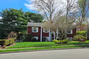 3 Perrelli Ln, Jefferson Township, NJ 07438 - Photo 3