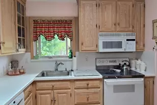 3 Perrelli Ln, Jefferson Township, NJ 07438 - Photo 11