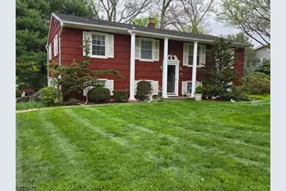 3 Perrelli Ln, Jefferson Township, NJ 07438 - Photo 1