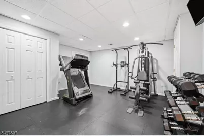 32 Bonnell Ln, Randolph Township, NJ 07869 - Photo 31