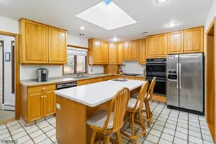 6 Seabert Ln, Kinnelon, NJ 07405 - Photo 13