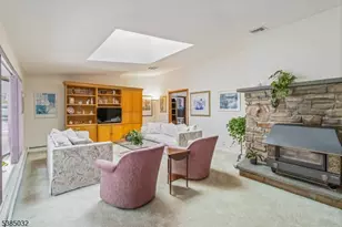 6 Seabert Ln, Kinnelon, NJ 07405 - Photo 9