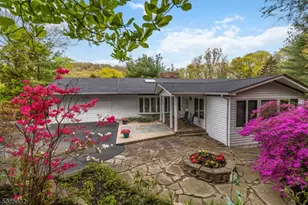 6 Seabert Ln, Kinnelon, NJ 07405 - Photo 3