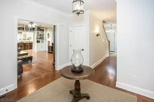 12 Red Oak Row, Chester, NJ 07930 - Photo 3