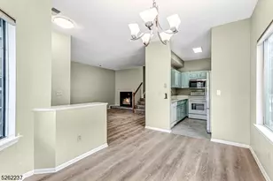 78 Academy Ct, Bedminster Township, NJ 07921 - Photo 5