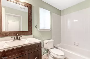 78 Academy Ct, Bedminster Township, NJ 07921 - Photo 19
