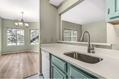 78 Academy Court, Bedminster Township, NJ 07921 - Photo 11