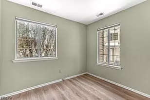 78 Academy Ct, Bedminster Township, NJ 07921 - Photo 17