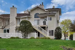 78 Academy Ct, Bedminster Township, NJ 07921 - Photo 1