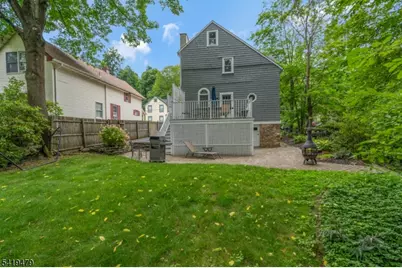 10 Thompson St, Bernardsville, NJ 07924 - Photo 31