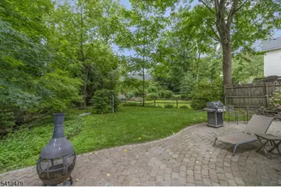 10 Thompson St, Bernardsville, NJ 07924 - Photo 27