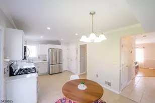 92 Connelly Ave, Mount Olive, NJ 07828 - Photo 5