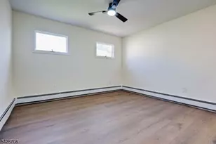 285 Chambers St, Phillipsburg, NJ 08865 - Photo 13
