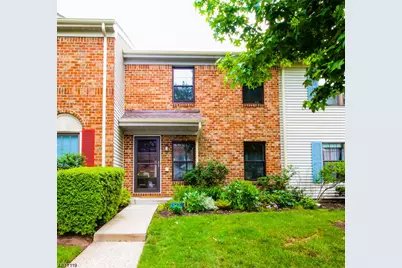 123 Pear Tree Ln, Franklin Township, NJ 08823 - Photo 1