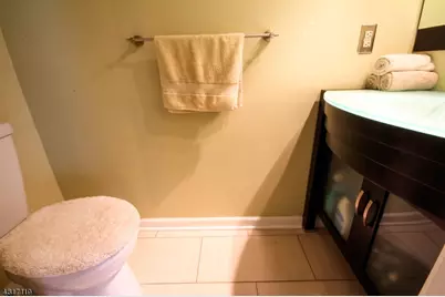 123 Pear Tree Ln, Franklin Township, NJ 08823 - Photo 5
