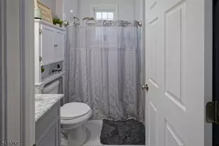 81 N Grove St, East Orange, NJ 07017 - Photo 37