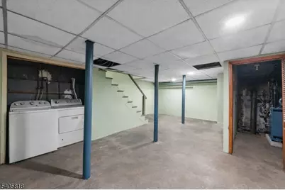 130 Renner Ave, Newark, NJ 07112 - Photo 19