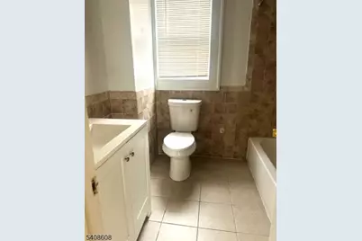 66 Poe Ave #2nd, Newark, NJ 07106 - Photo 3