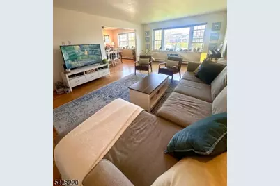 605 Grove St #D4, Clifton, NJ 07013 - Photo 5