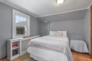75 Hillside Ave, Berkeley Heights Township, NJ 07922 - Photo 13