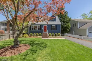 75 Hillside Ave, Berkeley Heights Township, NJ 07922 - Photo 25