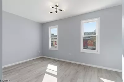 217 W Union St, Burlington City, NJ 08016 - Photo 29