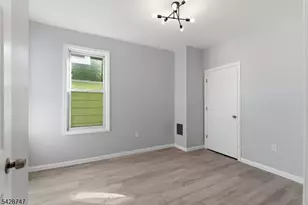 217 W Union St, Burlington City, NJ 08016 - Photo 35