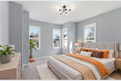 217 W Union St, Burlington City, NJ 08016 - Photo 5
