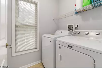 119 Hawthorne Ct, Rockaway Township, NJ 07866 - Photo 19