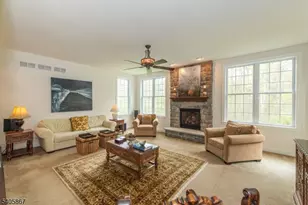 49 Sovereign Dr, Mount Olive, NJ 07836 - Photo 11