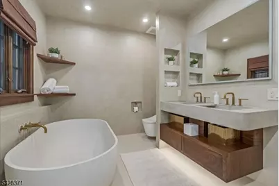 7 Prospect Ter, Montclair, NJ 07042 - Photo 23
