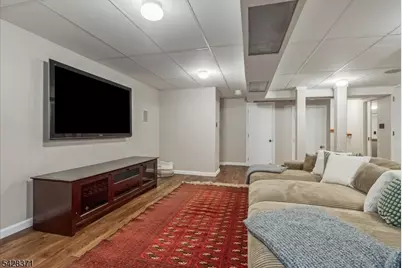 7 Prospect Ter, Montclair, NJ 07042 - Photo 39