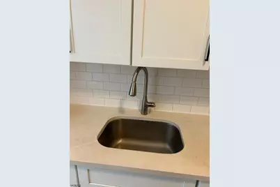 198 Eastern Pkwy, Newark, NJ 07106 - Photo 21
