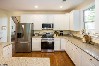 23 Wyckoff Way, Chester, NJ 07930 - Photo 15