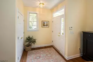 23 Wyckoff Way, Chester, NJ 07930 - Photo 5