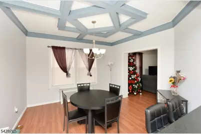 171 Ampere Pkwy, Bloomfield, NJ 07003 - Photo 11