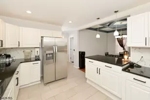 171 Ampere Pkwy, Bloomfield, NJ 07003 - Photo 15