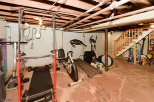 171 Ampere Pkwy, Bloomfield, NJ 07003 - Photo 27