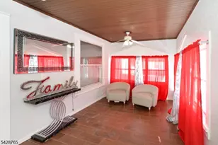 171 Ampere Pkwy, Bloomfield, NJ 07003 - Photo 5